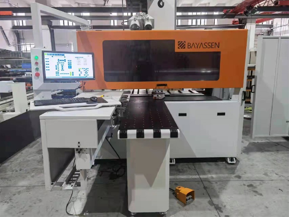 六面鉆加工精度和傳統(tǒng)開料機對比！